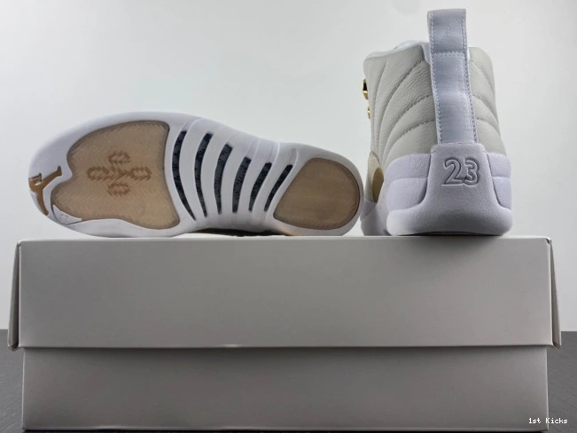 1st Kicks Jordan OVO Retro 873864-102 12 White 0716